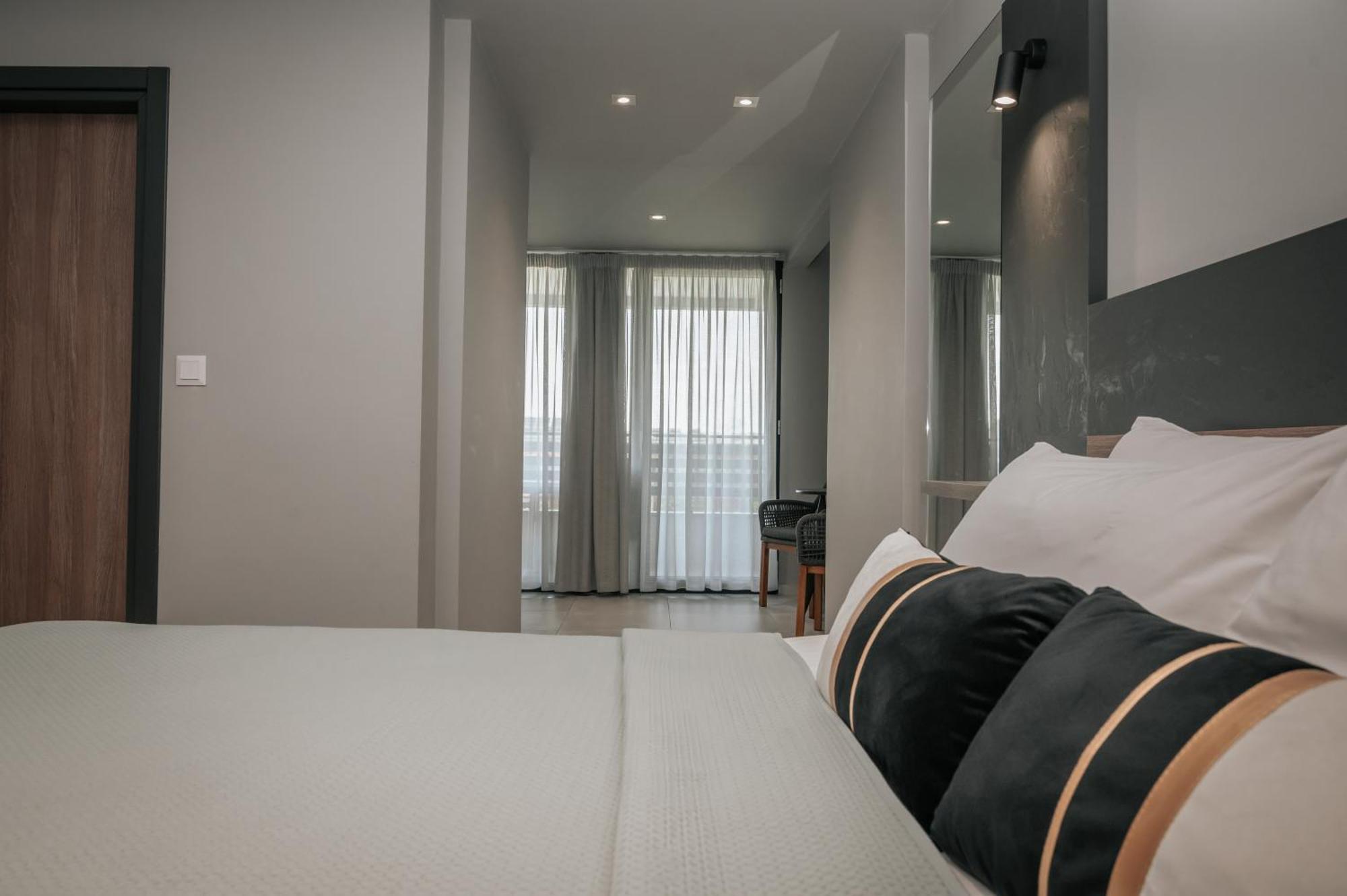 Elizabeth Queen Luxury Rooms Παραλία Εξωτερικό φωτογραφία