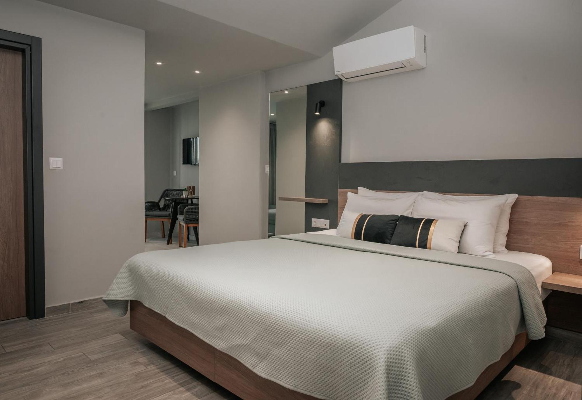 Elizabeth Queen Luxury Rooms Παραλία Εξωτερικό φωτογραφία